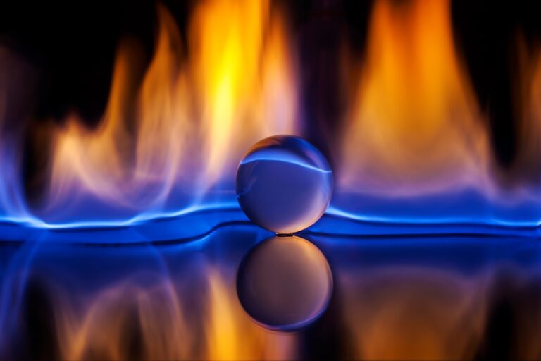 Koszty ogrzewania domu gazem ziemnym – kiedy się opłaca, a kiedy lepiej wybrać coś innego